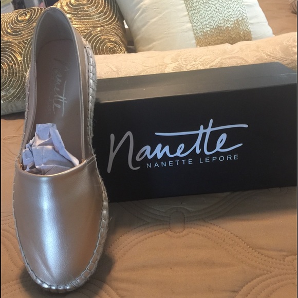 Nanette Lepore Lacie Rose Gold Espadrilles 6.5M - Picture 3 of 5